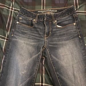 EUC AEO SKINNY JEANS ❌Send Offer❌